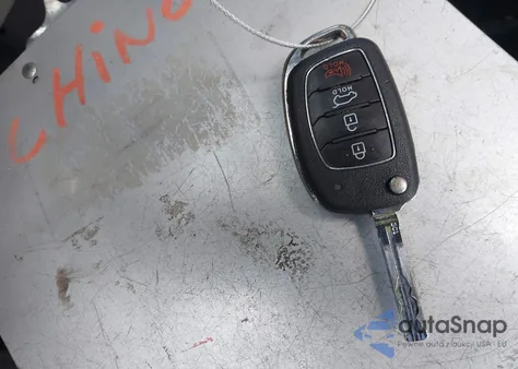 2017 Hyundai Tucson Se from USA, damaged, VIN KM8J33A4XHU596670